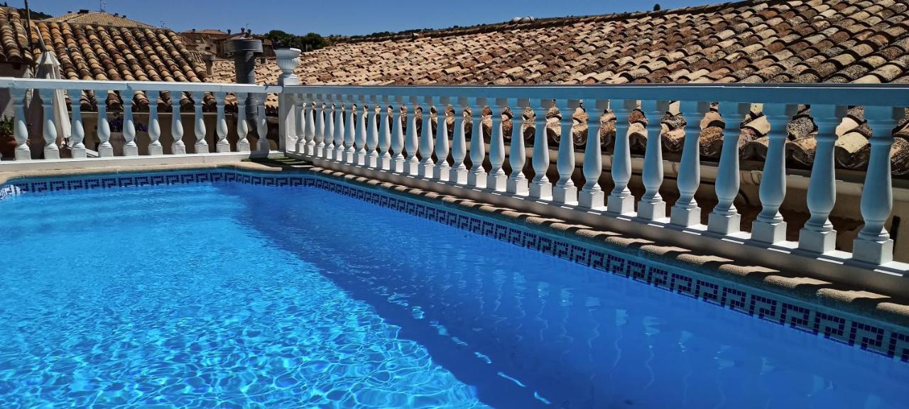 Hostal Rural Moratin Pastrana Bagian luar foto