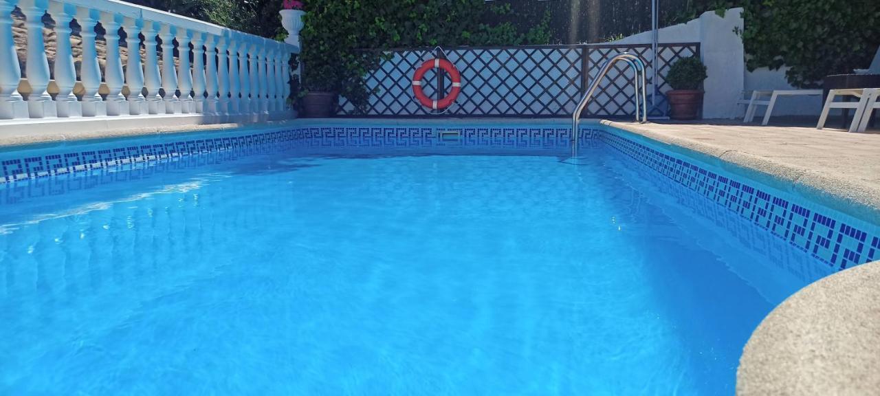 Hostal Rural Moratin Pastrana Bagian luar foto